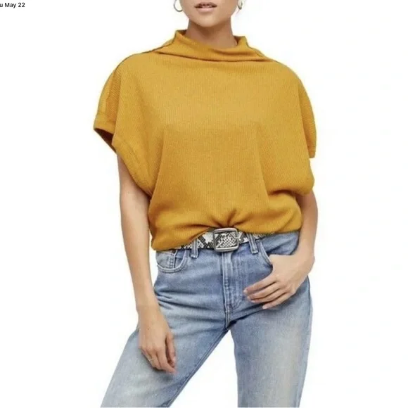 Free People Madeline Top Shirt Women’s Small Relaxed Golden Haze Yellow Tank - Picture 1 of 9